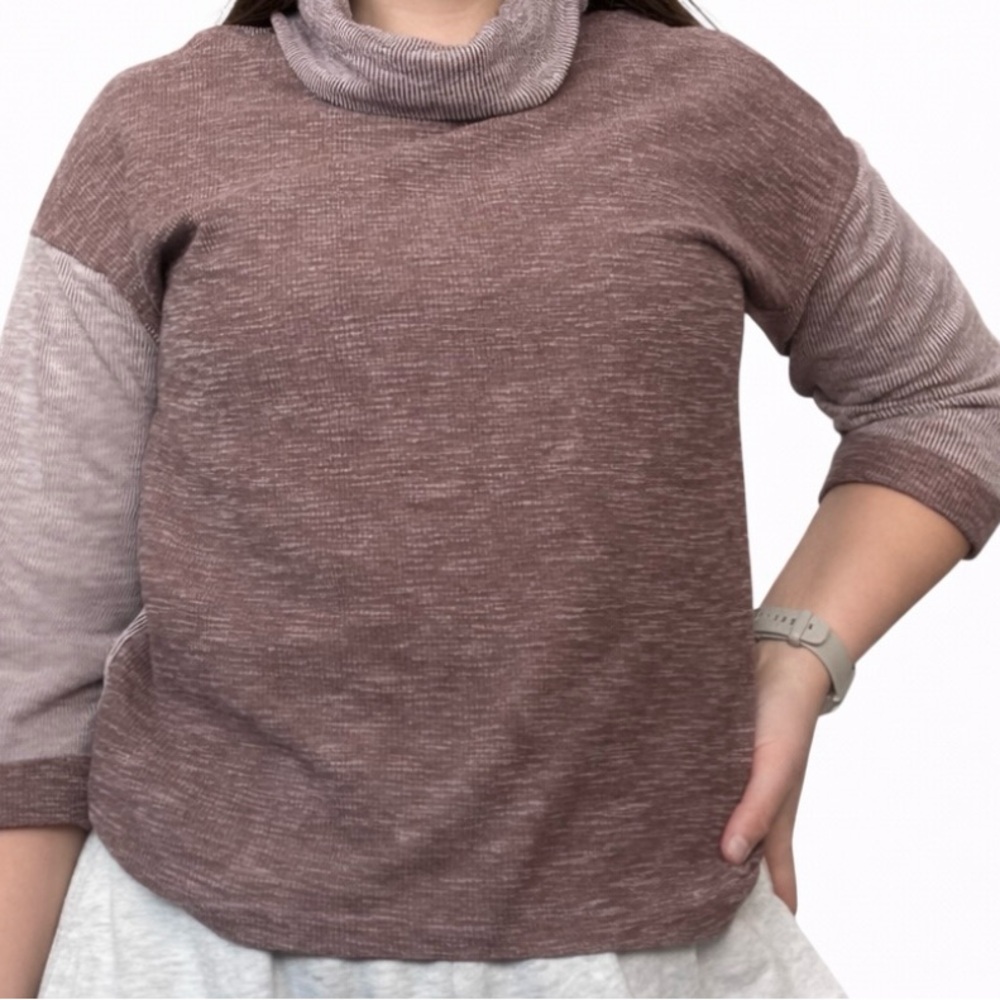 Moa Moa Women's Cowl Neck Sweater - Mauve and Light Gray